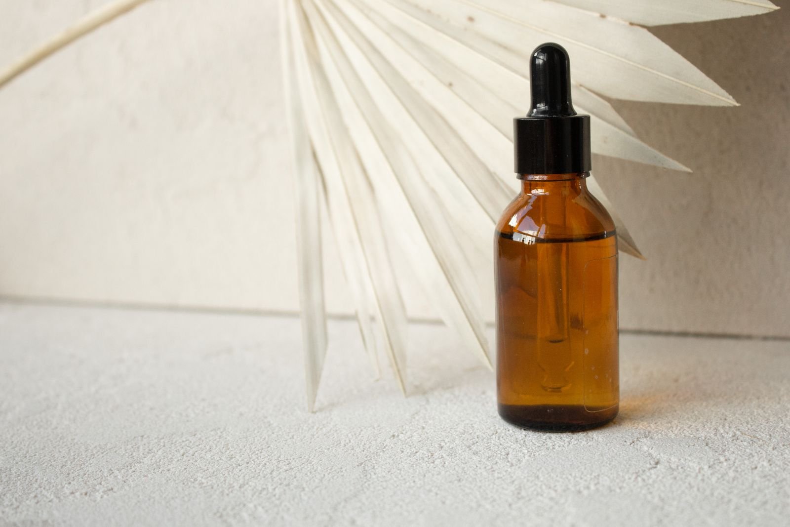 Why Hyaluronic Acid Serum Makes Skin Drier—and What Helps